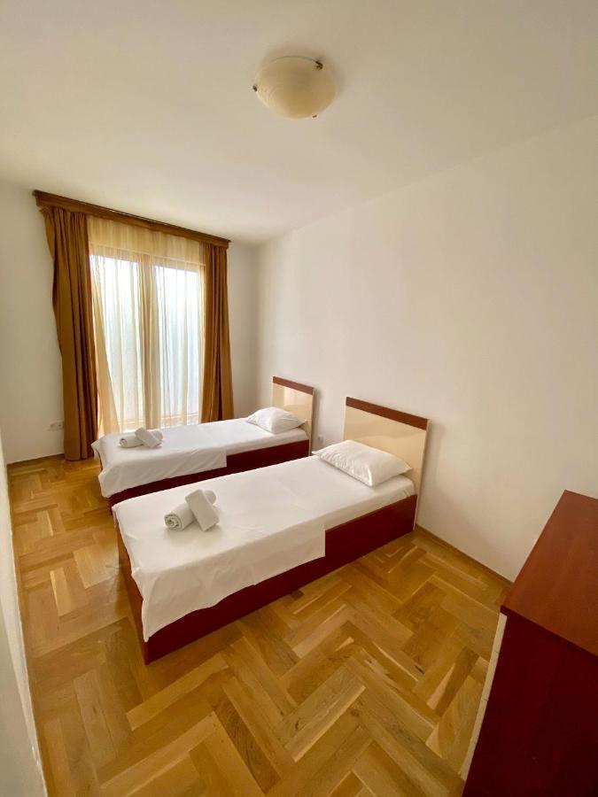 Apartments First Line Petrovac Exterior photo