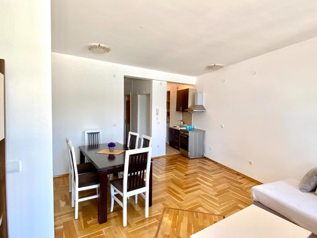Apartments First Line Petrovac Exterior photo